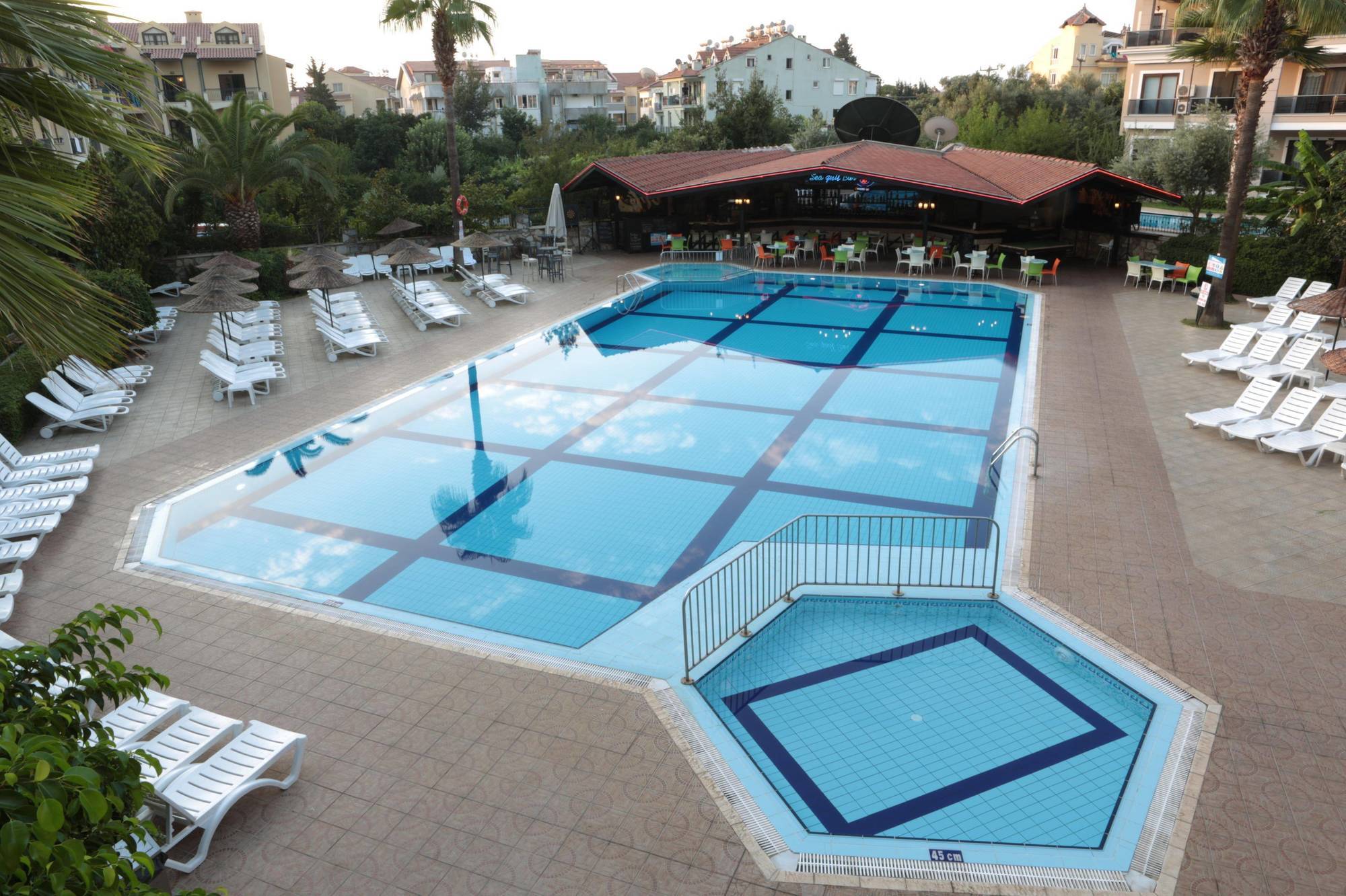 Club Turquoise Apart Marmaris Esterno foto